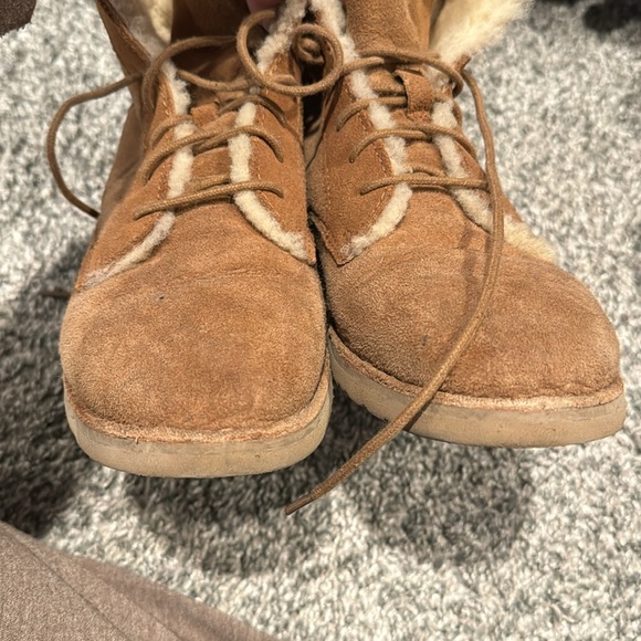 Women’s Ugg Boots - Picture 3 of 6